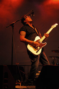 Jesse Green, guitars/vocals